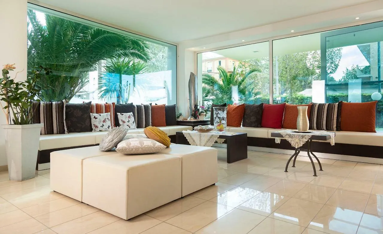 Hotel Ghirlandina Rimini