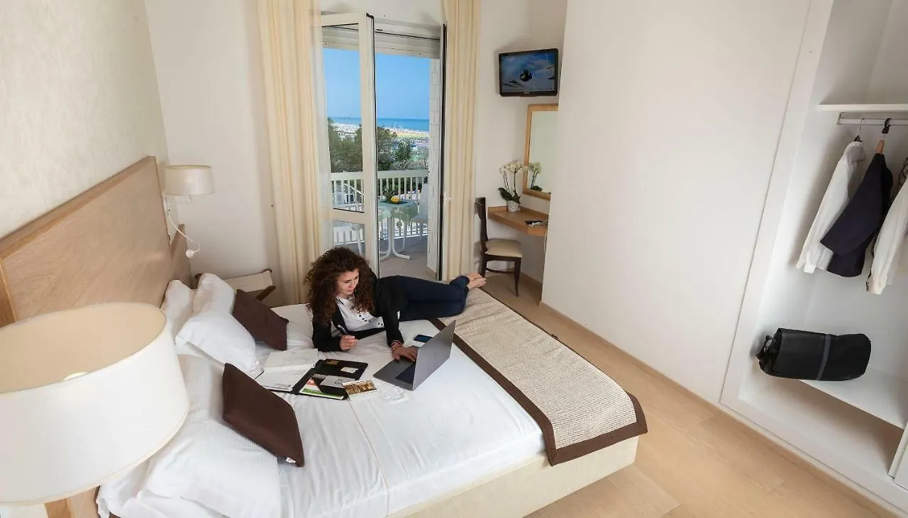 Hotel Ghirlandina Rimini